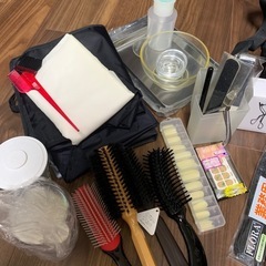 ヘアセット用品、ネイル用品　美容学生の方にも　　の画像