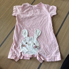 うさぎロンパースの画像