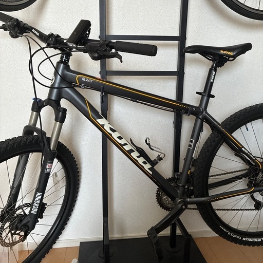 マウンテンバイク kona blast