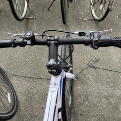 未使用 新品 700cクロスバイク 21テクノロジー1年保証付きNo.1072● ※現金、クレジット、スマホ決済対応の画像