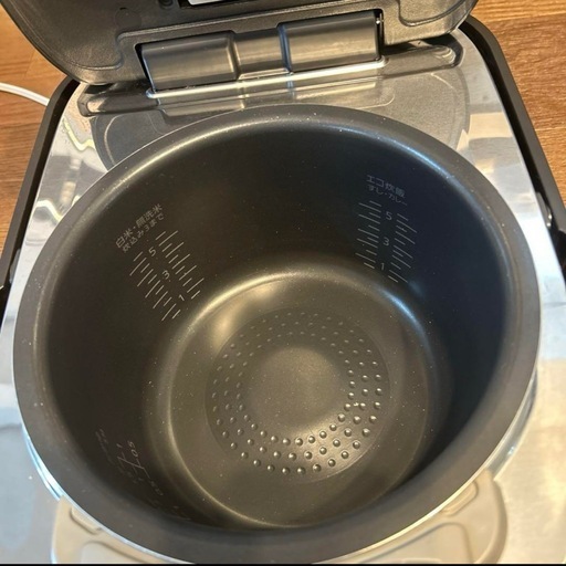 Panasonic SR-M10A(ブラック) 炊飯器2023年製