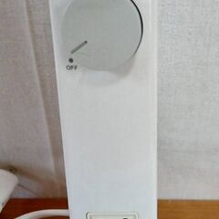 【B266】オーム電機/LED学習スタンド/卓上ライト/ODS-LDAK6N/USBポート付き/2022年製/動作確認OKの画像