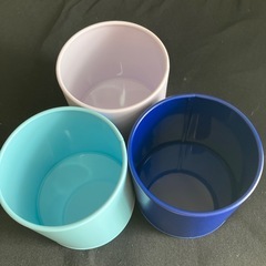 クチュリエ リスのスタッキング缶の画像