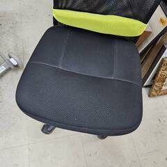 リサイクルショップどりーむ荒田店　No4773　ドウシシャ　メッシュチェア　OAチェア　ブラック　アップダウンOKの画像