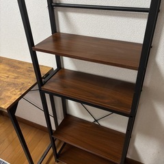 机、椅子、棚　3点セットの画像