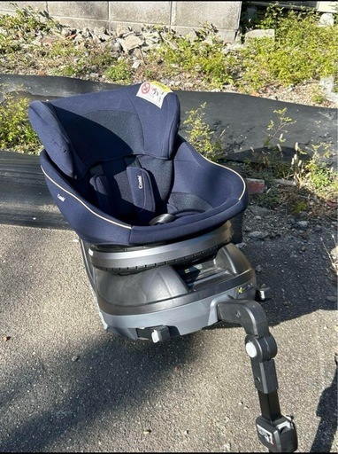 【お譲り相談中】コンビ　クルムーブスマートisofix エッグショック