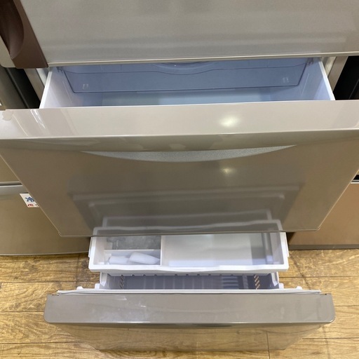 10/15値下げしました！?人気?2018年製 HITACHI 375L冷蔵庫 R-K38JV 右開き 3ドア ファミリー冷蔵庫 3〜