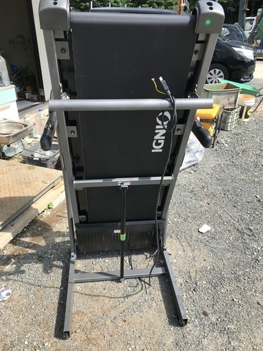 イグニオ(IGNIO)電動ランニングマシン　中古