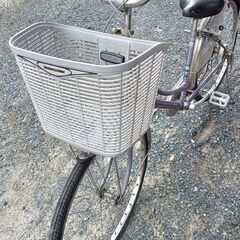 【B271】ブリヂストン　自転車　26インチ　切替なし　ママチャリ　タイヤ修理必須　汚れ・錆ありの画像