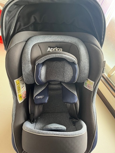 (商談中)アップリカ　チャイルドシートR129