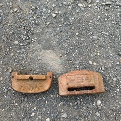 耕運機？トラクター　オモリ２つセットの画像