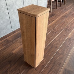 トイレラック スリム 完成品 幅19cm トイレットペーパー ストッカー 小物入れ 両扉 収納ラック の画像