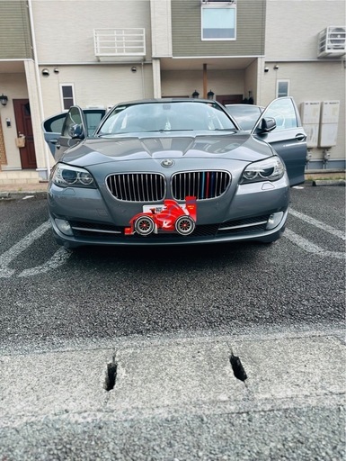 車のパーツ Bmw