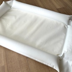IKEA オムツ替え、ベビーケアマットの画像