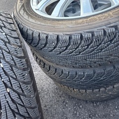 
スタッドレスタイヤ4本 (軽)の画像