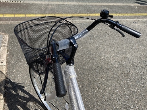 ?新品未使用?21テクノロジー?26インチ自転車?シルバー?ママチャリ?LEDダイナモライト?1559