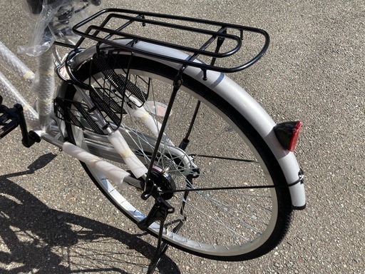 ?新品未使用?21テクノロジー?26インチ自転車?シルバー?ママチャリ?LEDダイナモライト?1559