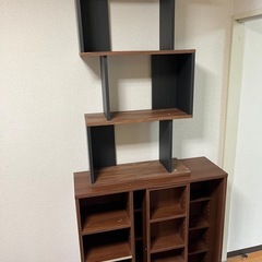 収納棚の画像