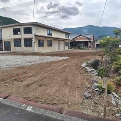 売り物件　多気町波多瀬　立派な倉庫と古民家付き　約1173坪