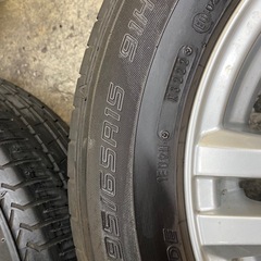 196/65r15タイヤとアルミホイール4本セットの画像