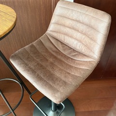 ハイテーブル&ハイチェアセットの画像