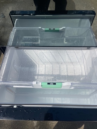 【HITACHI 大容量冷蔵庫 620L（2015年製）】 モデル：R-X6200E(X) かぞくむけ家族向け
