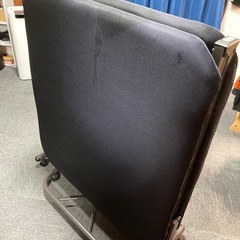 折りたたみパイプベッド
の画像