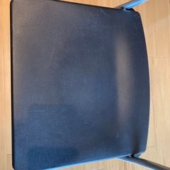 IKEA 
折りたたみイスの画像