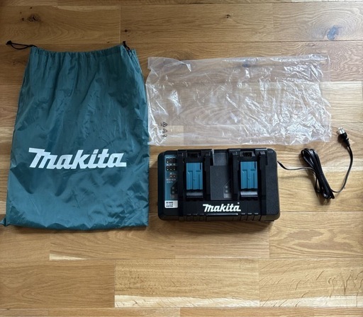 マキタ　急速充電器　DC18RD 未使用品