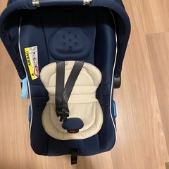 ベビーチャイルドシート無料の画像