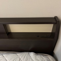 ニトリ　ダブルベット　コンセント&収納付きの画像