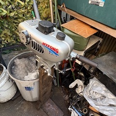 中華製2馬力船外機水冷式の画像