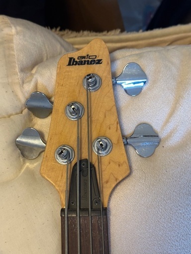 商談中　Ibanez アイバニーズ　エレキベース　アンプ　小物色々