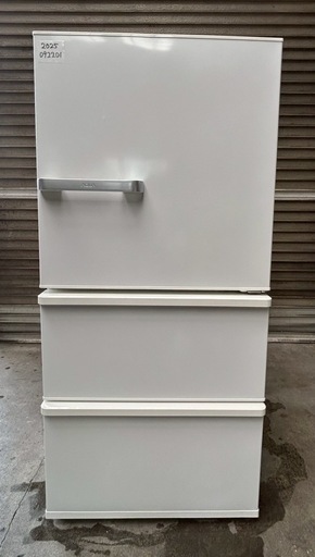 〖倉庫保管品〗　中古　AQUA　アクア　冷蔵庫　3ドア　右開き　AQR-SV24HBK　238L　2019年製