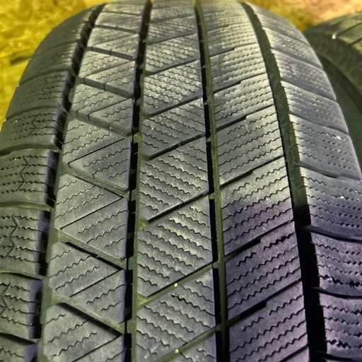 BS VRX3 225/60R17 24年 7.5mm 2本
