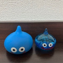 スライム　キラキラフィギュア+おまけ　ぷにぷにスライム　ドラゴンクエストの画像