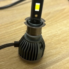 ヘッドライト H3 の画像