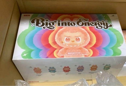 THE MONSTERS Big into Energy ぬいぐるみペンダント
