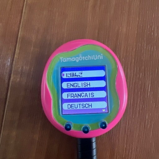 配送 たまごっちTamagotchi Uni SWALLOWUNI ピンク