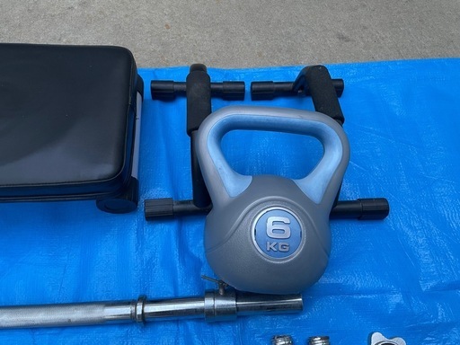 【受渡し完了】ダンベル 筋トレ器具セット BODYMAKER