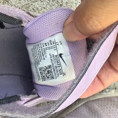 紫 ナイキ スニーカー 20cm NIKEの画像