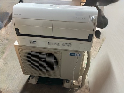 三菱　エアコン霧ヶ峰　12畳向　MSZ-ZXV3621-W 2021年製