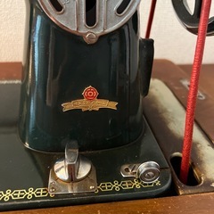 Hitachi 職業用ミシン ジャンク品の画像
