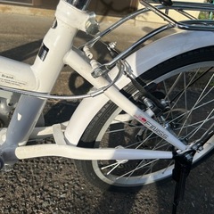 最終値下げ）折りたたみ自転車 20インチ 軽量 コンパクト 収納 便利 お買い得 6段変速の画像