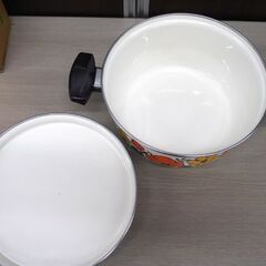 未使用 当時物 ホーロー鍋 両手鍋 20㎝ 昭和レトロ 花柄 TOKI FRIEND ニッポリア NIPPONIA オレンジ系 苫小牧西店の画像