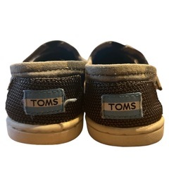TOMSベビーシューズ【size14.0】の画像