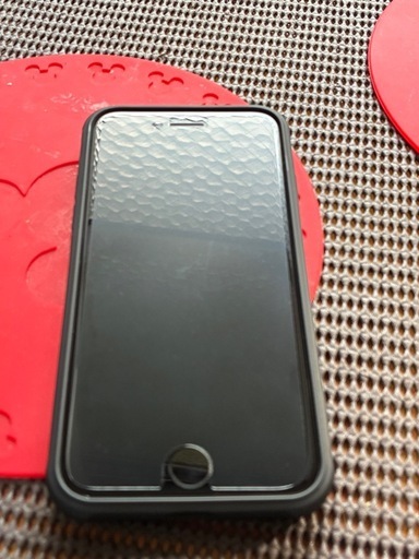 お話し中　iPhone SE第二世代   SIM free