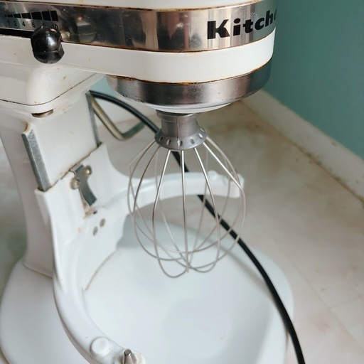 キッチンエイド スタンドミキサー 3種アタッチメント KSM7WH 6.9L 100V 400W 50/60Hz 卓上ミキサー ステンレスボウル
