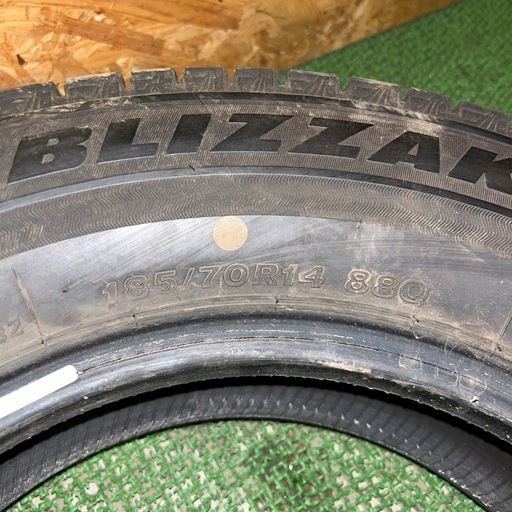 BS VRX3 185/70R14 22年 2本 7.0mm