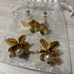 ブライダルアクセサリー　前撮り　ブライダルピアス　ゴールドピアスの画像